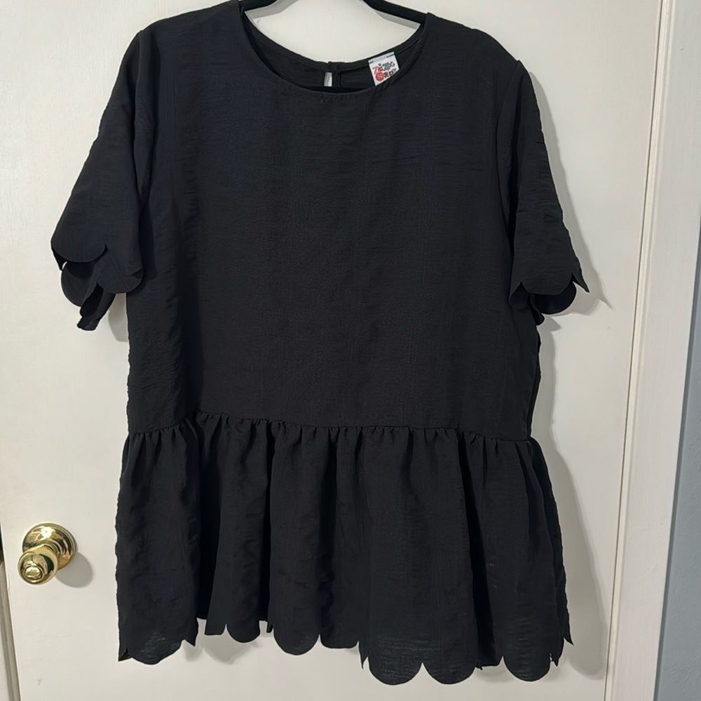 New without tags black scalloped The Zig Zag Stripe top